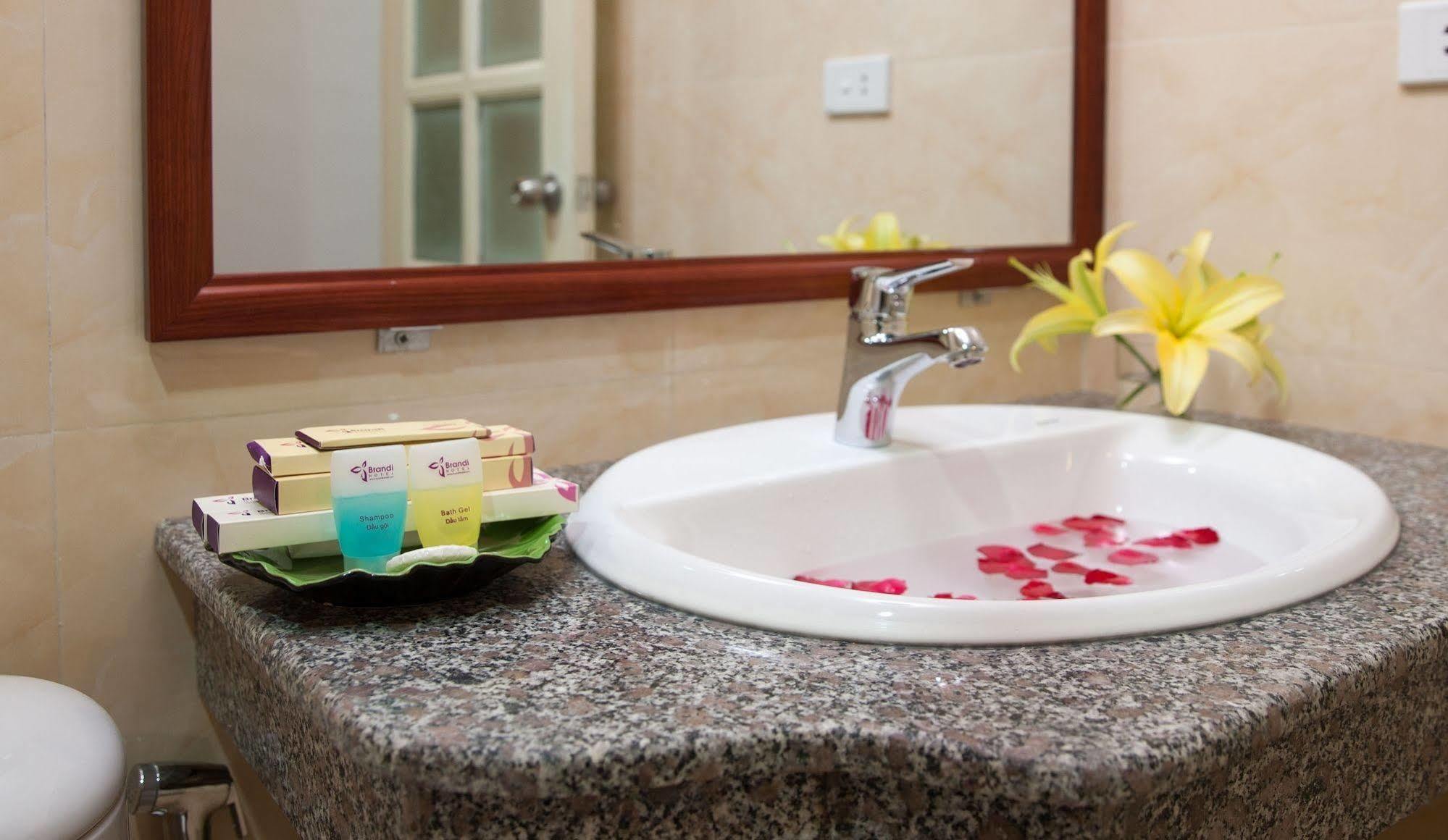 Tu Sakura Hotel ฮานอย ภายนอก รูปภาพ